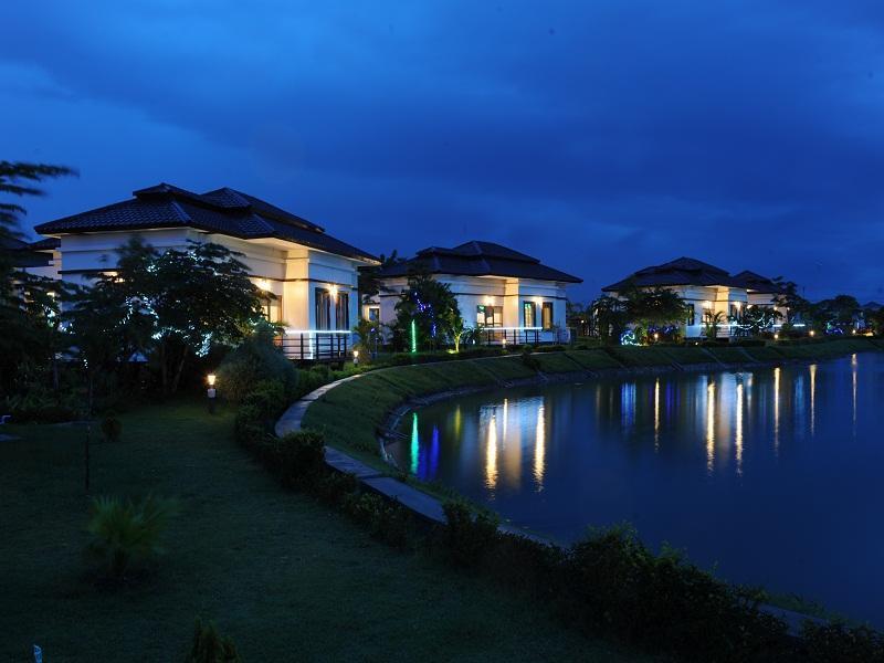 โรงแรมเดอะ โกลเด้น เลค Naypyidaw ภายนอก รูปภาพ