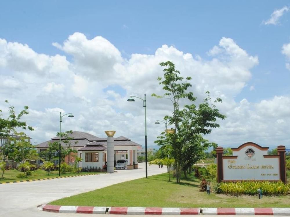 โรงแรมเดอะ โกลเด้น เลค Naypyidaw ภายนอก รูปภาพ